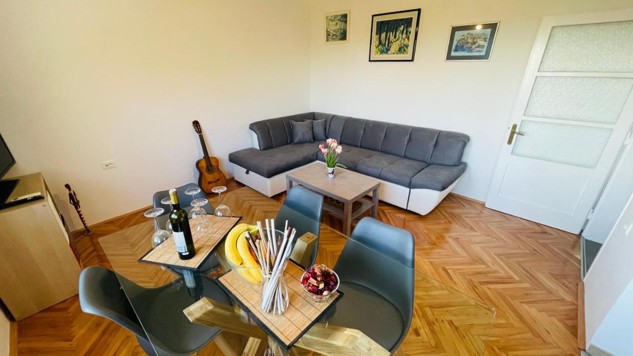 Apartment Iva リエカ エクステリア 写真